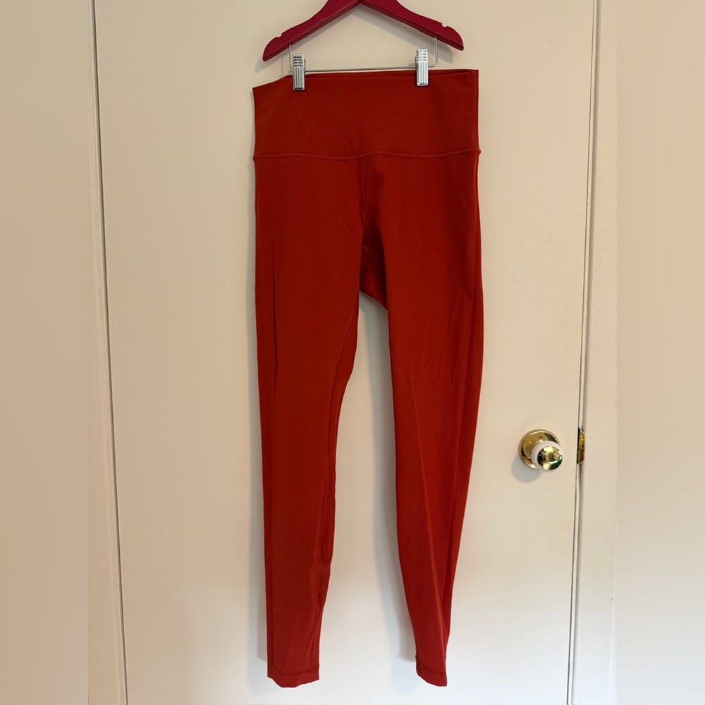 Align Hi-Rise Leggings 28” - Size 8